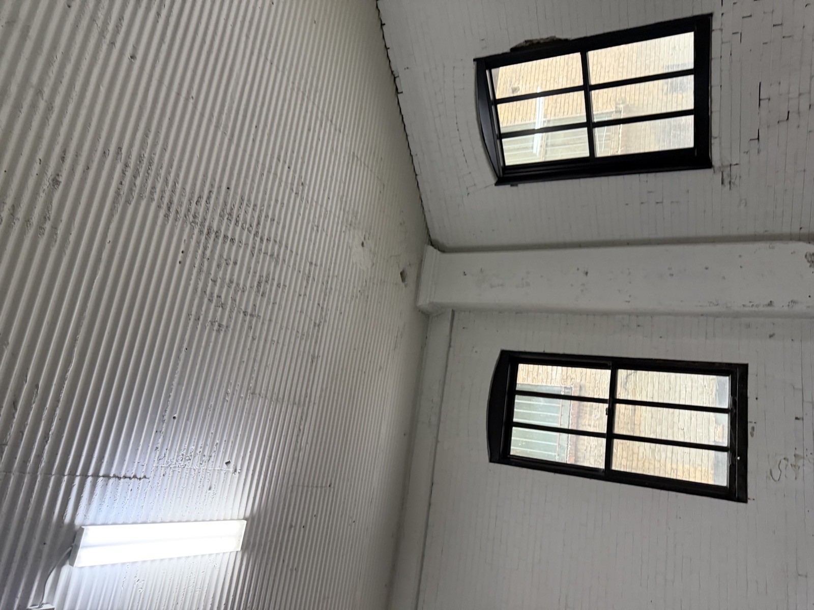 Garage 2 - 2